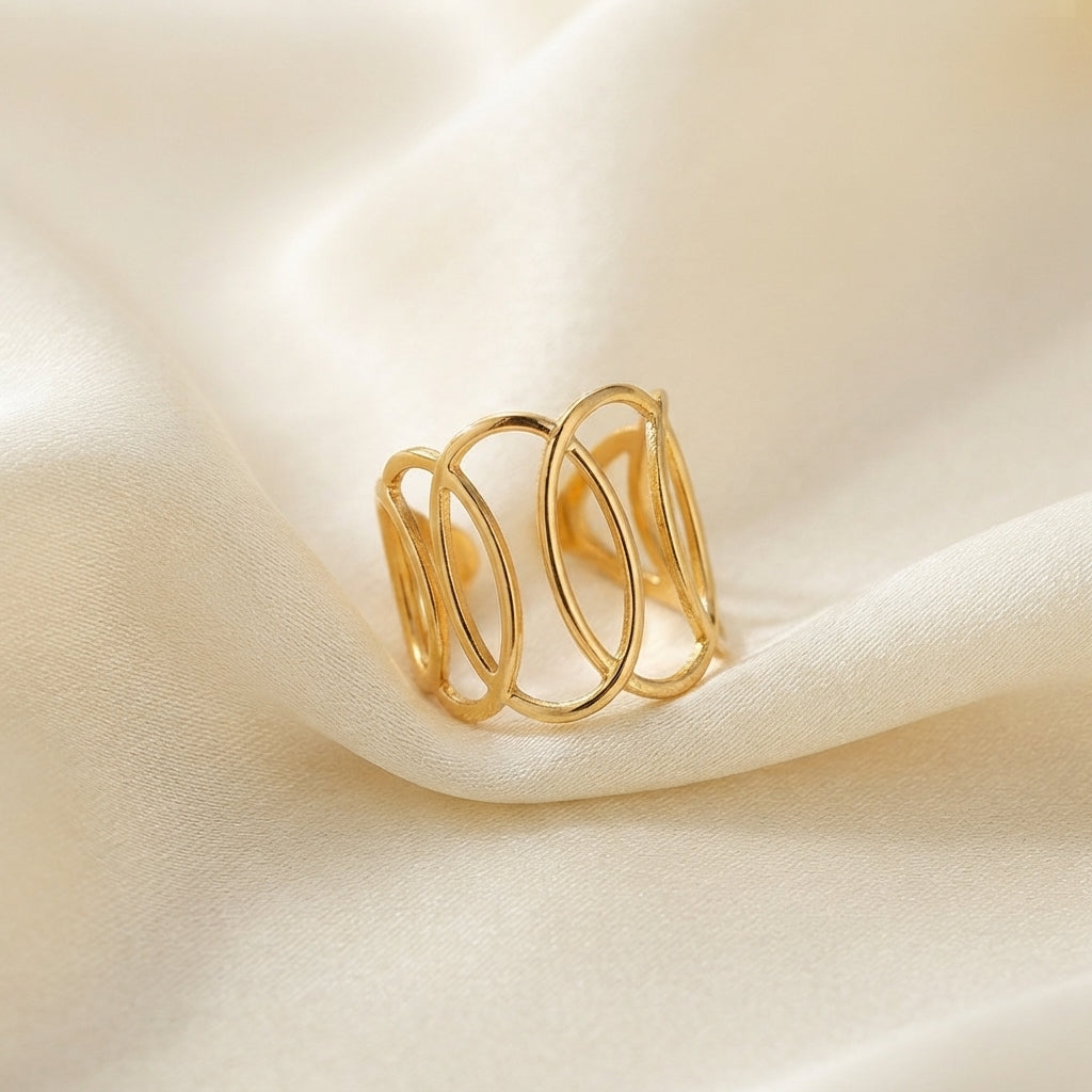 Élan Loop Ring