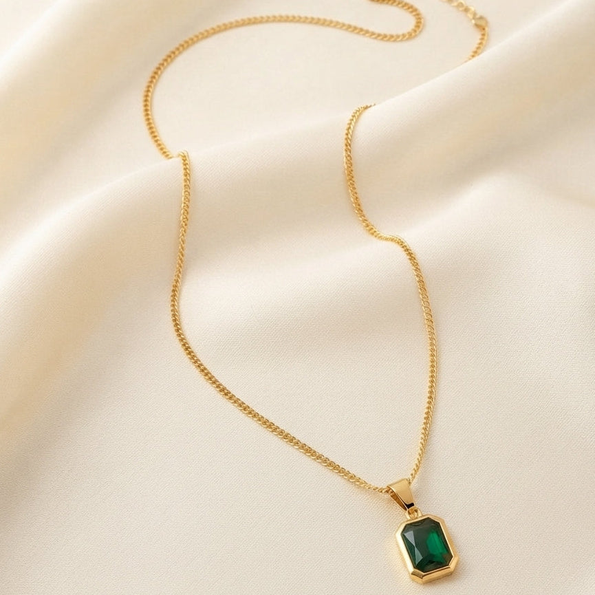 [SINGLE PIECE] Emerald Grace Necklace