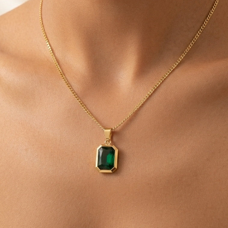 [SINGLE PIECE] Emerald Grace Necklace