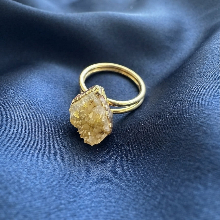 Raw Citrine Quartz Ring